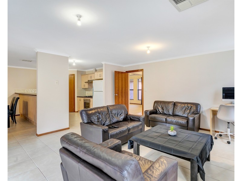 13 Harrow Street, Dover Gardens SA 5048