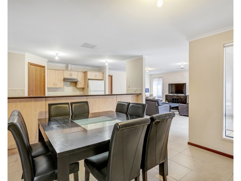 13 Harrow Street, Dover Gardens SA 5048