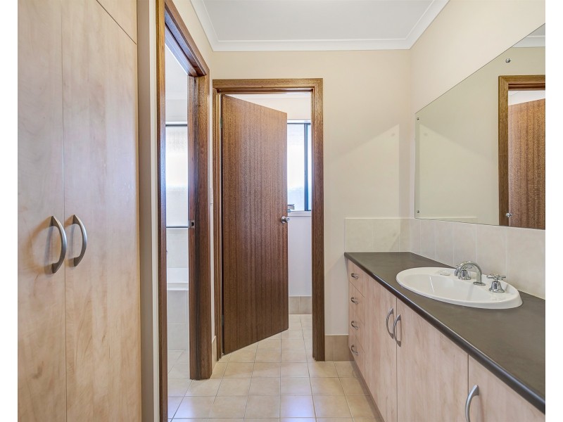 13 Harrow Street, Dover Gardens SA 5048