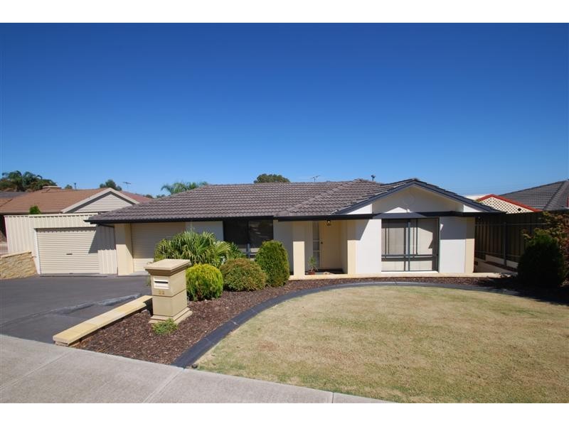 22 Potter Dr, Woodcroft SA 5162