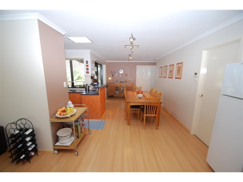 22 Potter Dr, Woodcroft SA 5162