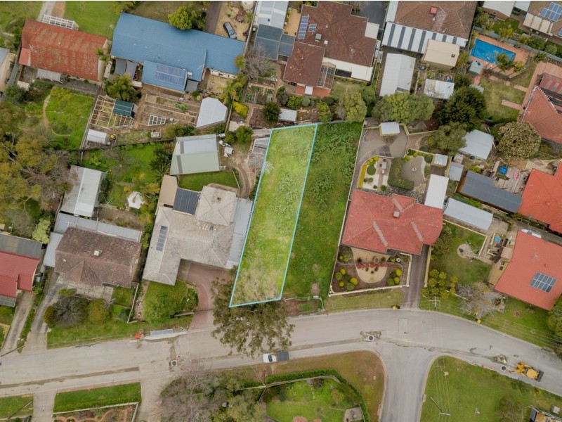 18 Deepdene Crescent, O’halloran Hill SA 5158