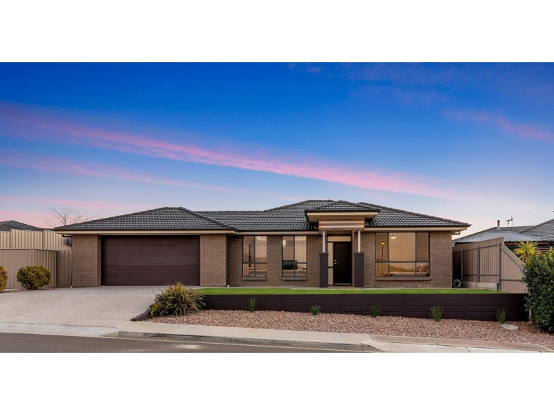 10 Busselton Road, Seaford Rise SA 5169