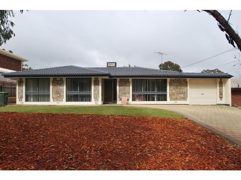 74 Kenihans Road, Happy Valley SA 5159