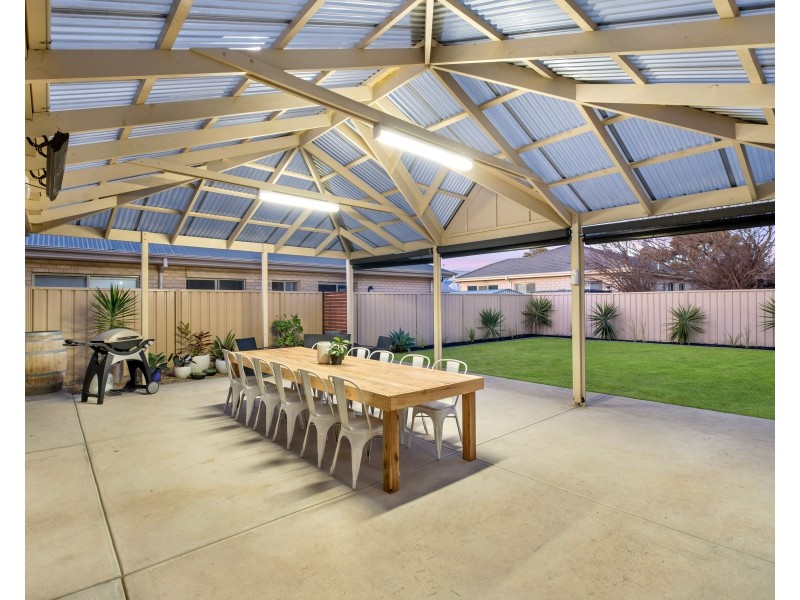 27 Dover Street, Aldinga Beach SA 5173