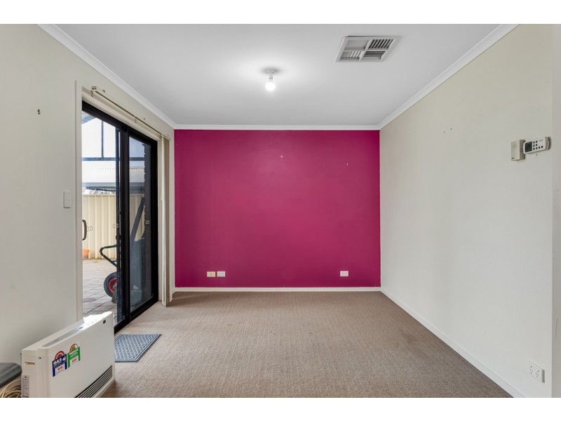 16 Antonio Street, Huntfield Heights SA 5163