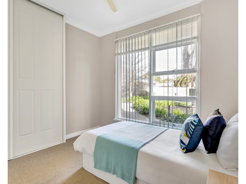 2 Louisa Street, Morphett Vale SA 5162