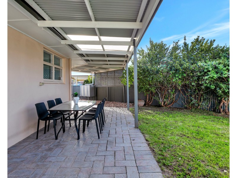 2 Louisa Street, Morphett Vale SA 5162
