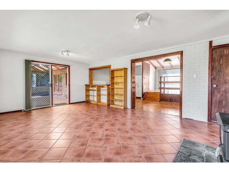 10 Michael Avenue, Hackham SA 5163