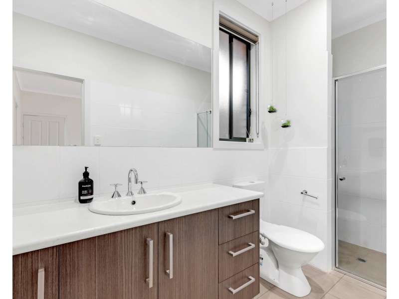 5 Fairlight Place, Seaford Rise SA 5169