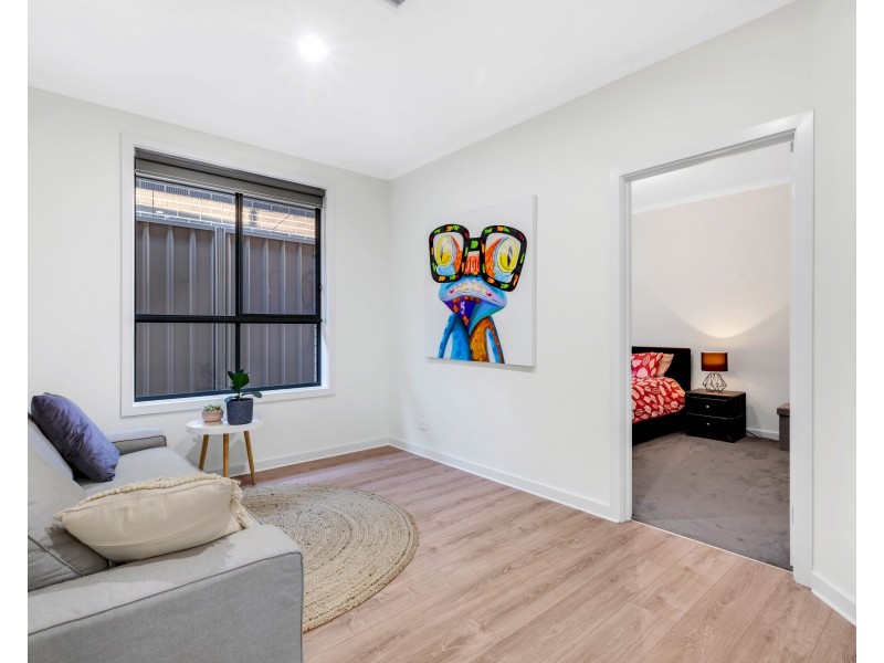 5 Fairlight Place, Seaford Rise SA 5169