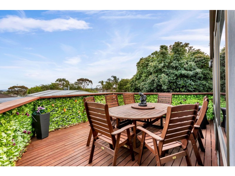 55 Ashton Rise, Huntfield Heights SA 5163 Magain Real Estate Happy Valley Sold