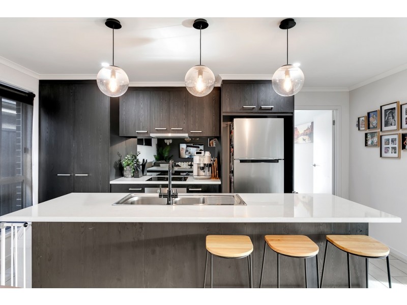 1 Observation Road, Seaford Heights SA 5169