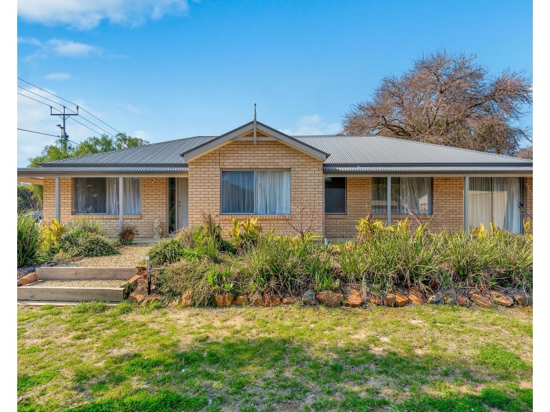 25 Aldinga Road, Willunga SA 5172