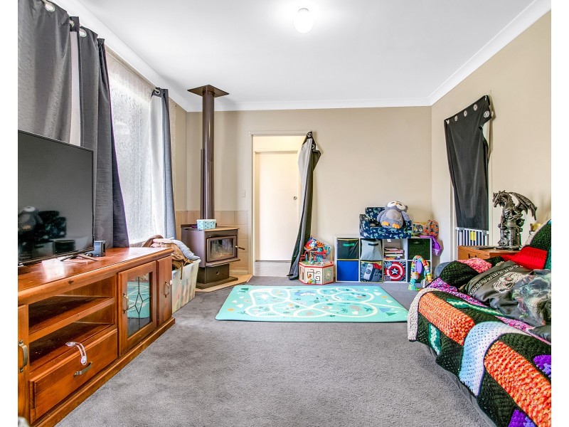 21 Alexander Crescent, Hackham SA 5163