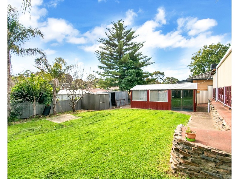 21 Alexander Crescent, Hackham SA 5163