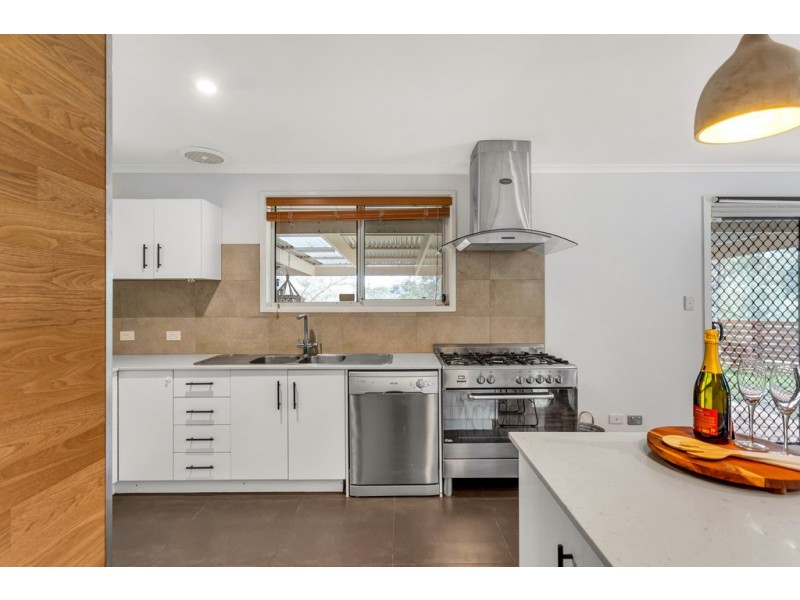 7 Jacaranda Place, Aberfoyle Park SA 5159