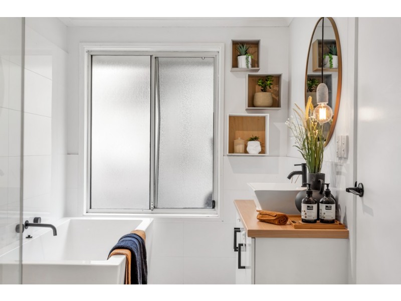 7 Jacaranda Place, Aberfoyle Park SA 5159