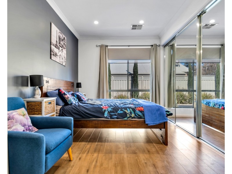 2/36 Murray Street, Albert Park SA 5014