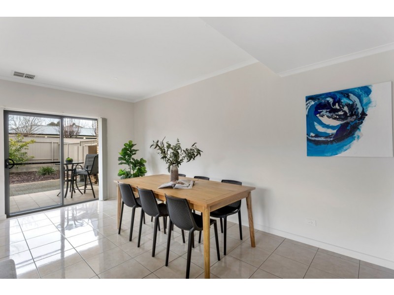 11B Raggatt Crescent, Mitchell Park SA 5043