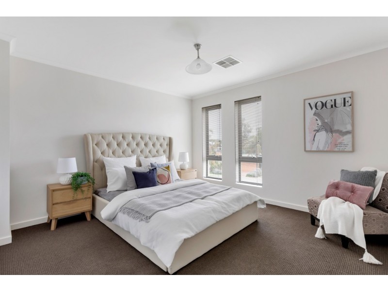 11B Raggatt Crescent, Mitchell Park SA 5043