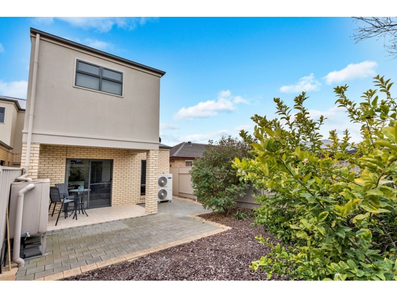 11B Raggatt Crescent, Mitchell Park SA 5043