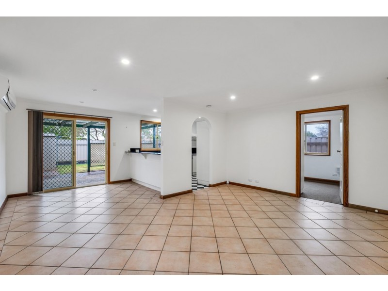 2 Avocet Street, Seaford Rise SA 5169