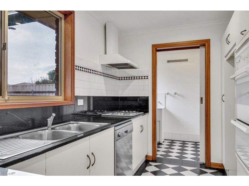 2 Avocet Street, Seaford Rise SA 5169