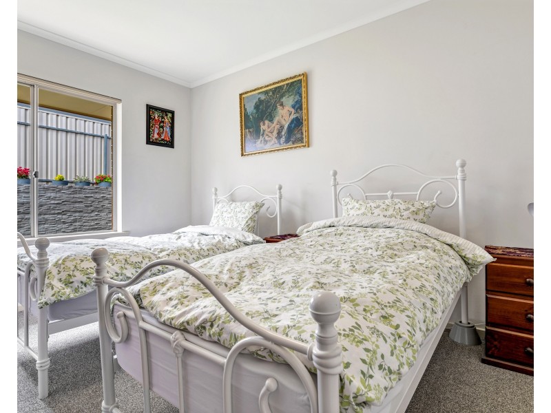 3/24 Smugglers Drive, Seaford Rise SA 5169