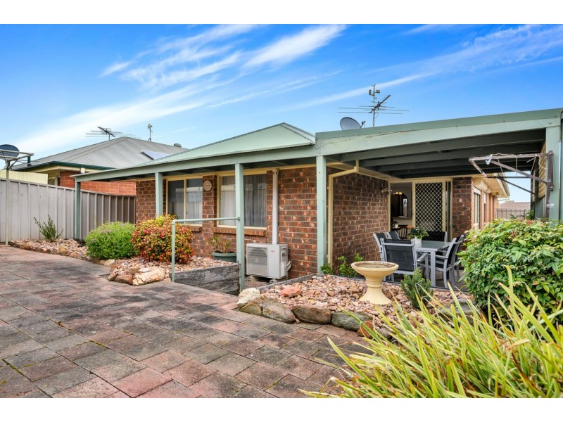 84 Mawson Circuit, Woodcroft SA 5162