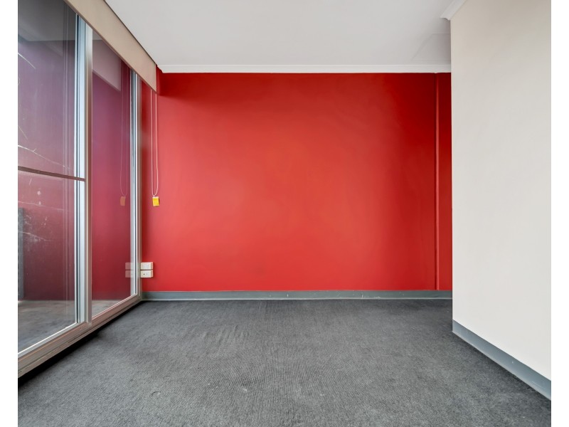 18/13 Yates Street, Mawson Lakes SA 5095