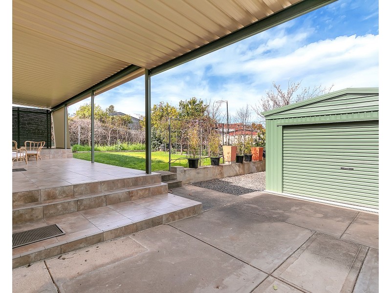 18 Parsons Road, Reynella SA 5161