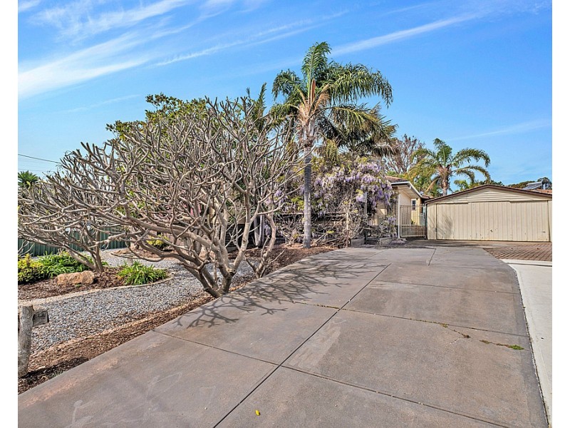 28 Ackland Avenue, Christies Beach SA 5165