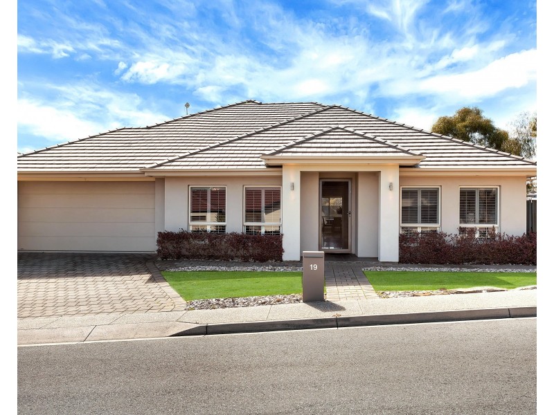 19 Lacebark Court, Flagstaff Hill SA 5159