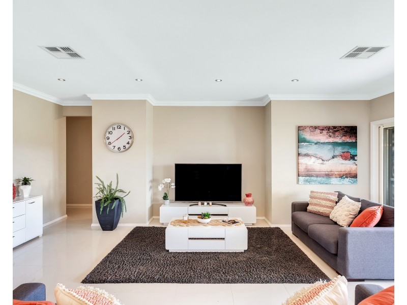 19 Lacebark Court, Flagstaff Hill SA 5159