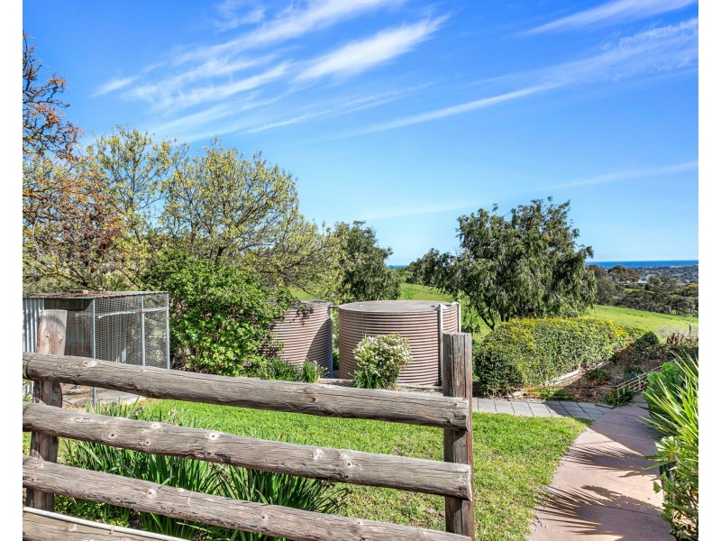 27 Babette Lane, Onkaparinga Hills SA 5163
