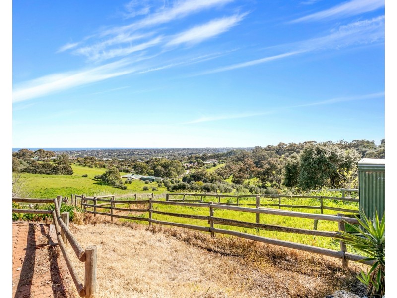 27 Babette Lane, Onkaparinga Hills SA 5163