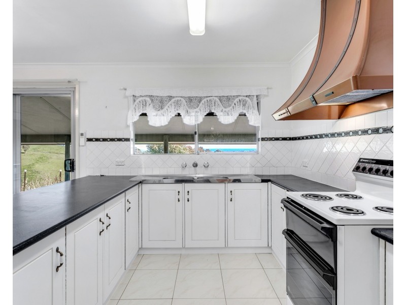 27 Babette Lane, Onkaparinga Hills SA 5163