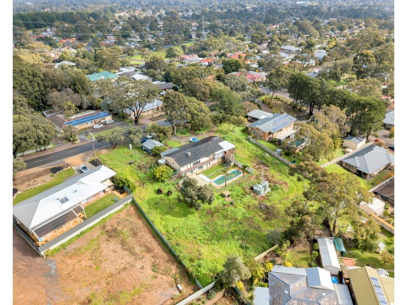 67 Oakridge Road, Aberfoyle Park SA 5159