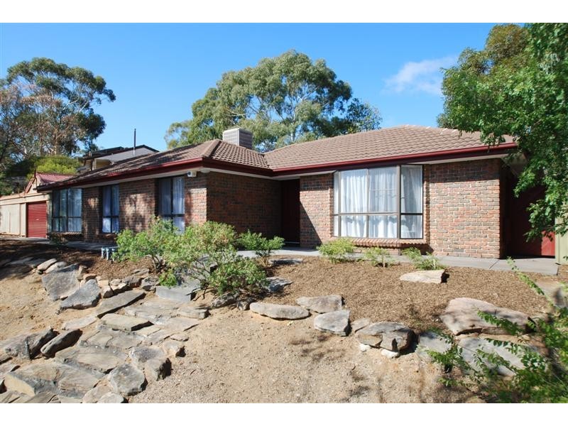 30 Glenloth Dr, Happy Valley SA 5159