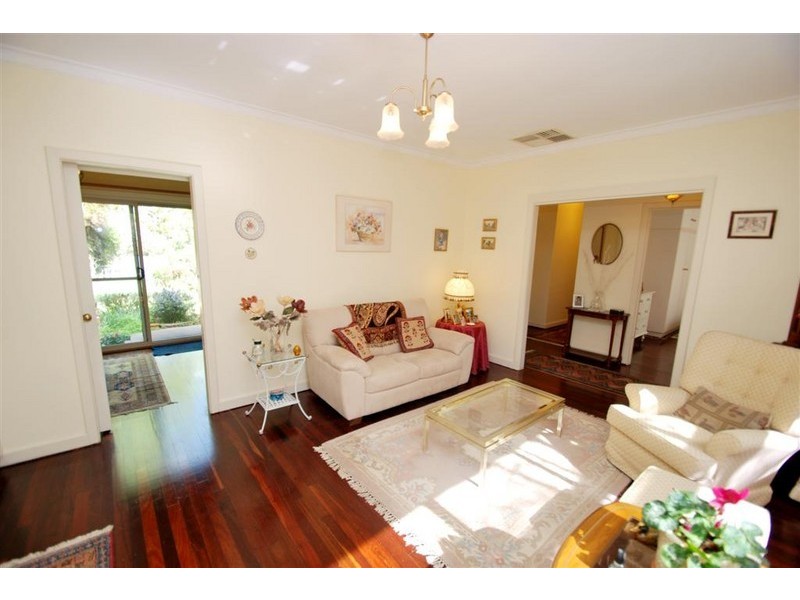 4 Jarrad Road, Happy Valley SA 5159