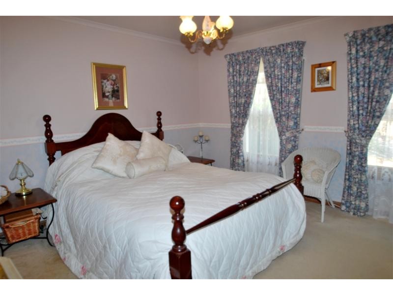 11 Martinique Drive, Seaford Rise SA 5169