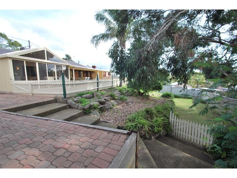 45 Glenloth Dr, Happy Valley SA 5159