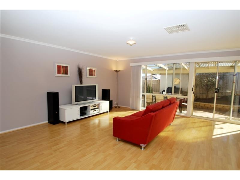 17 Worthing Drive, Sheidow Park SA 5158