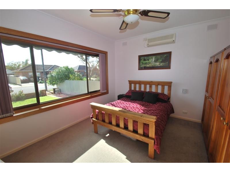 46 Scottish Ave, Clovelly Park SA 5042