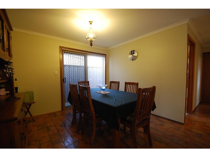 39 Estate Dr, Flagstaff Hill SA 5159