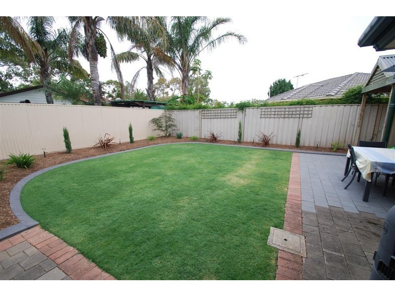 39 Estate Dr, Flagstaff Hill SA 5159