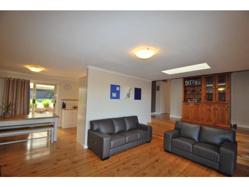 15 Morning Glory Ave, O’halloran Hill SA 5158