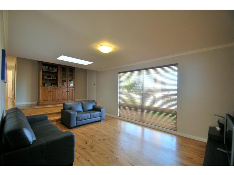 15 Morning Glory Ave, O’halloran Hill SA 5158