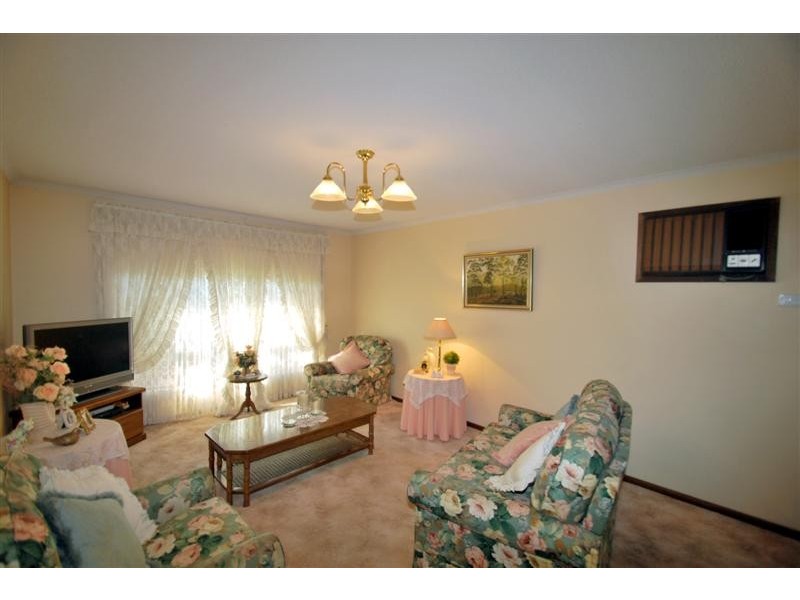 6 Wild Ave, Reynella East SA 5161